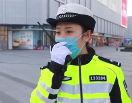 帅交警小姐姐,守护交通安全的美丽使者