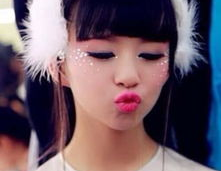 杨丽萍春晚小姐姐,杨丽萍小姐姐舞动民族风