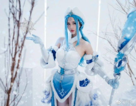 冰封小姐姐,揭秘冰雪之下的神秘魅力